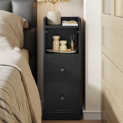 Hzuaneri Nachttisch Schmal, Beistelltisch mit 2 Schubladen, Nachttische mit Offenem Fach, für Schmale Räume Schlafzimmer, Wohnzimmer, 30 x 24 x 65 cm Schwarz NS62104X